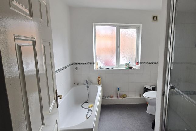 77, Cambridge Court, Bishop Auckland photo 5