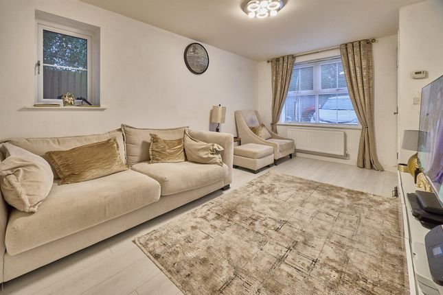 34, Kensington Avenue, Burbage photo 2