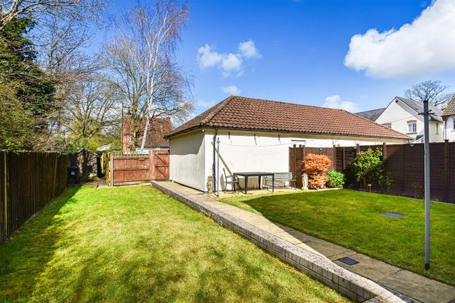 1, Willand Moor Road, Cullompton photo 2