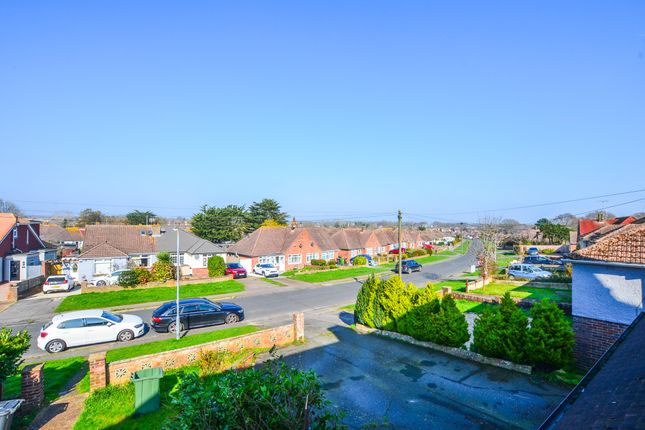 43, Brightling Road, Polegate photo 2