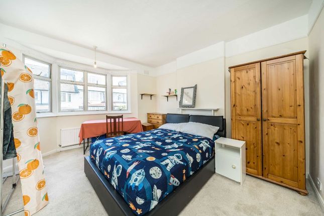 31, Lynwood Road, London photo 4