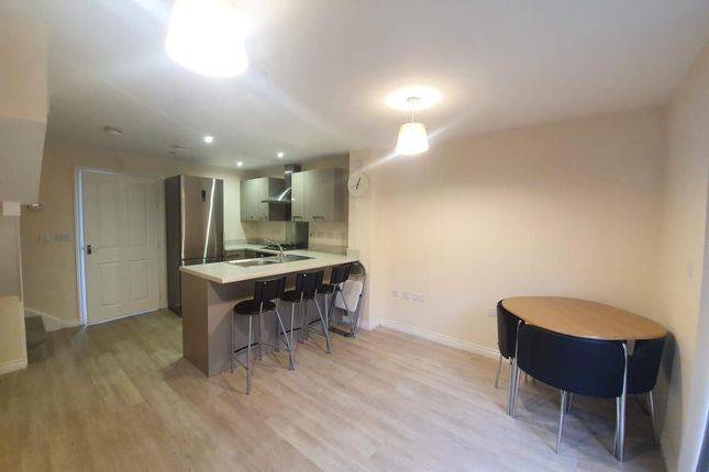 79, Cherry Tree Drive, Coventry photo 4