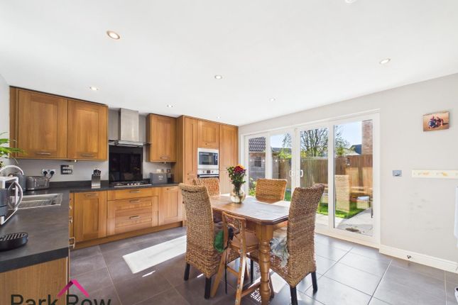 22, Moorland Road, Leeds photo 3