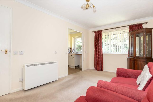40, Bakers Court, Salvington Road, Worthing photo 4