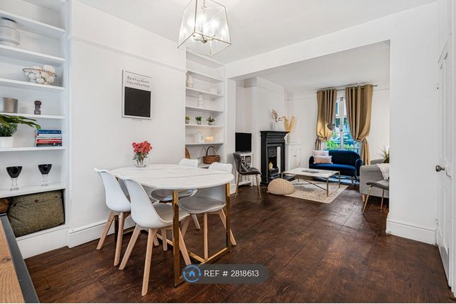 Fishpool St, St Albans photo 3