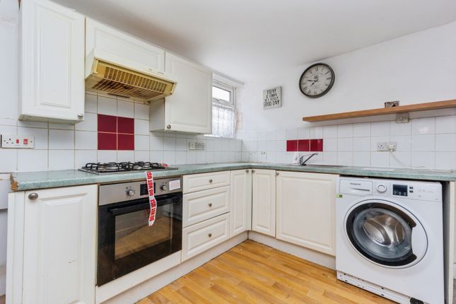 Flat 1, 13, Queens Road, Greater Manchester photo 4