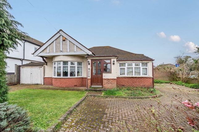 Thumbnail Bungalow for sale in Carisbrooke Avenue, Bexley