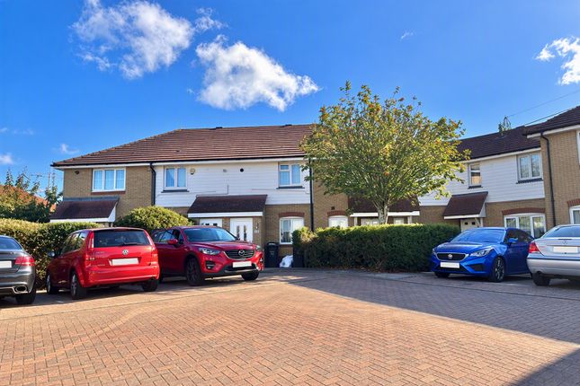 2-bed house on BARKING, £1,800/mo