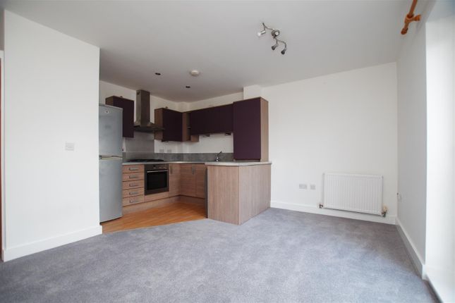 Flat 2, 88, Argyle Street, Swindon photo 2