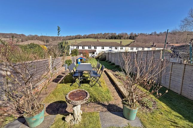 65 Bradenham Road, West Wycombe, Buckinghamshire photo 4