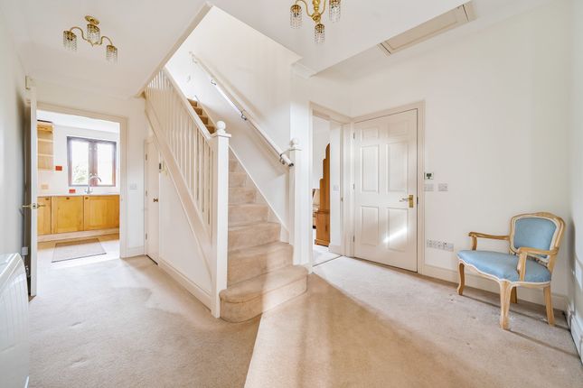 12, Remenham Row, Henley-on-Thames photo 4