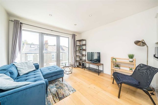 Flat 3, 63, High Street, Kingston Upon Thames photo 2