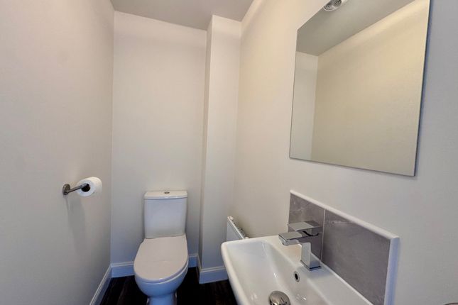 22, Gatekeeper Way, Worksop photo 5