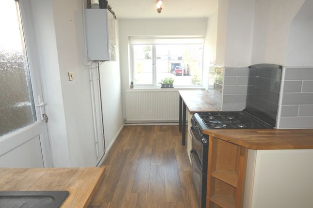 9, Willoughby Avenue, Peterborough photo 3