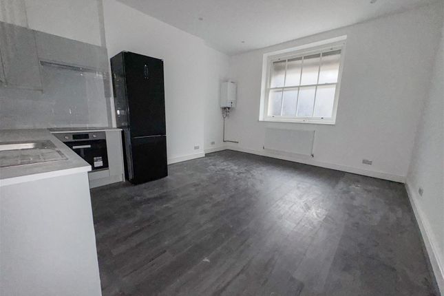 Basement, 35, Cambridge Road, Hastings photo 3