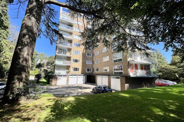 Flat for sale in 15 The Avenue, Poole