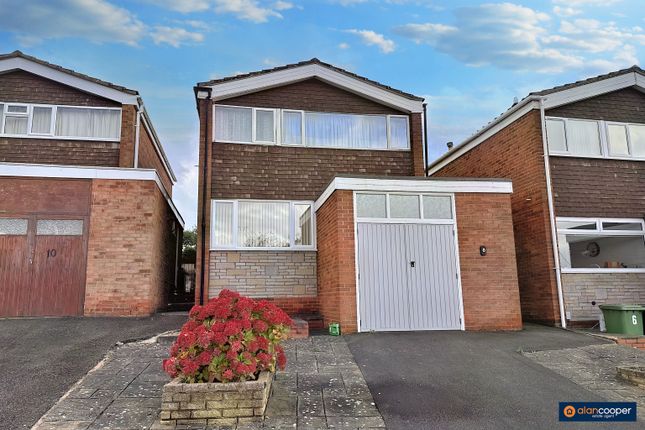 Thumbnail Detached house for sale in Amos Avenue, Nuneaton