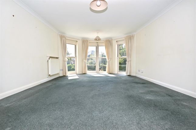 7, Badgers Court, 3 St. Johns Road, Eastbourne photo 3