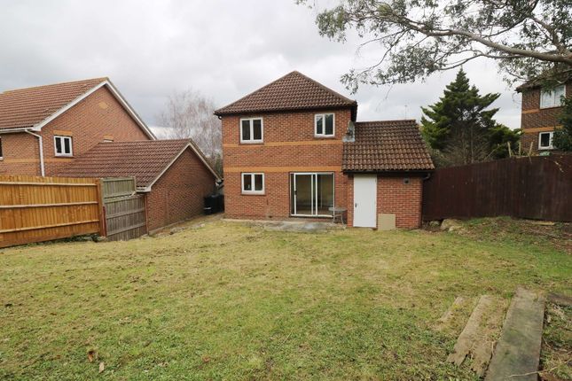 4, Strouts Road, Ashford photo 4