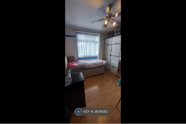 Double Bed