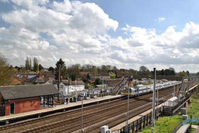 Arlesey Train Station