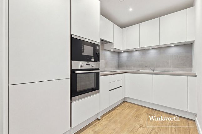 Flat 1, Dodson House, 13, Medawar Drive, London photo 4