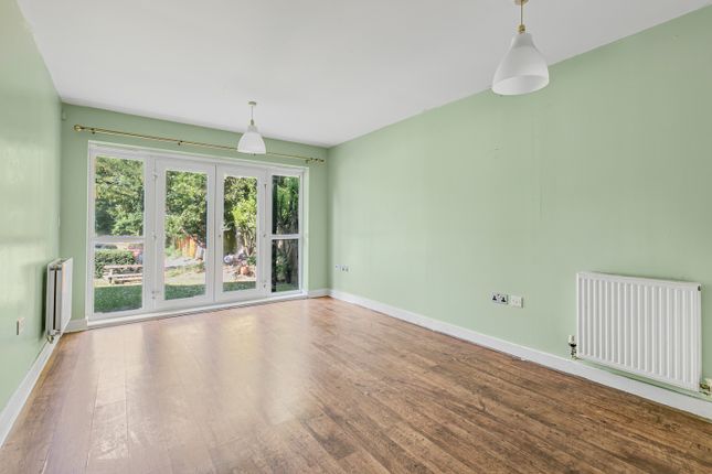 Flat 2, 2, Kendra Hall Road, South Croydon photo 3