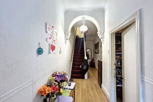 15, The Crescent, Whitley Bay photo 5