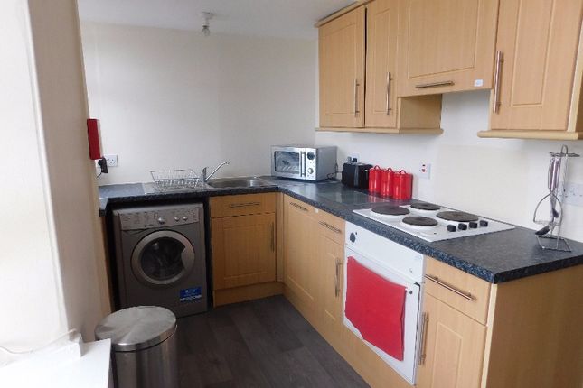 Thumbnail Flat to rent in Strathmartine Road, Strathmartine, Dundee