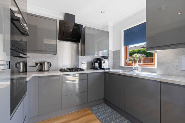 13, West Mains Avenue, Perth and Kinross photo 3