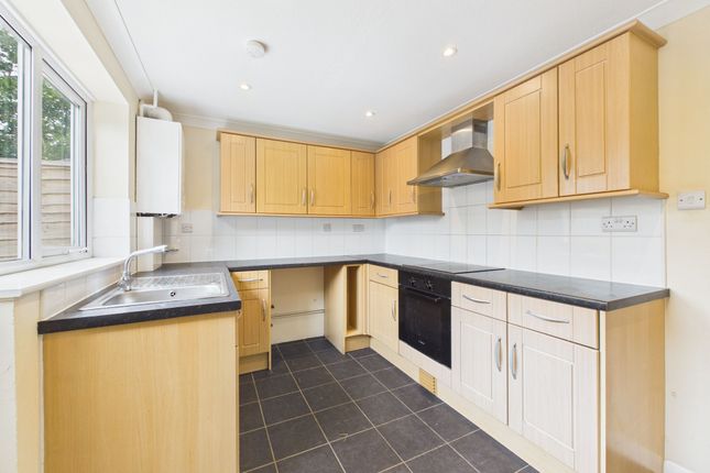 30 Ontario Close, Worthing photo 3