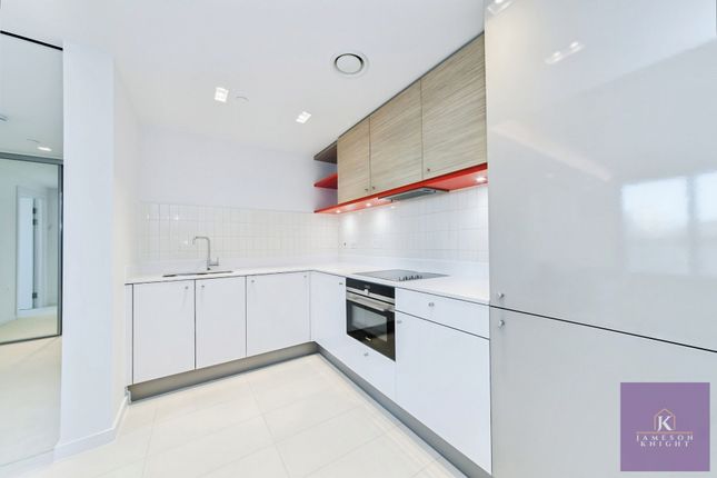 Apartment 109 Hoola West Tower 5, Tidal Basin Road, Greater London photo 3