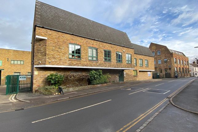 Thumbnail Office to let in Summer Road, Thames Ditton