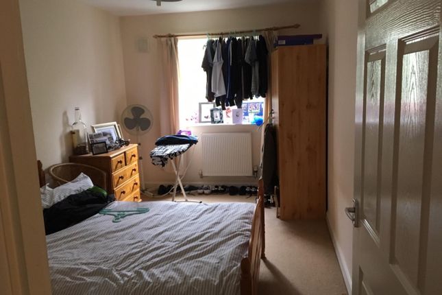 18, The Hedgerows, Sleaford photo 4