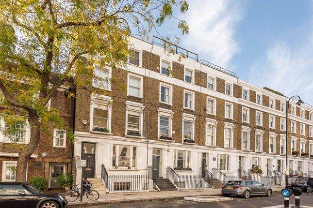 Maisonette to rent in Oakley Street, Chelsea, London