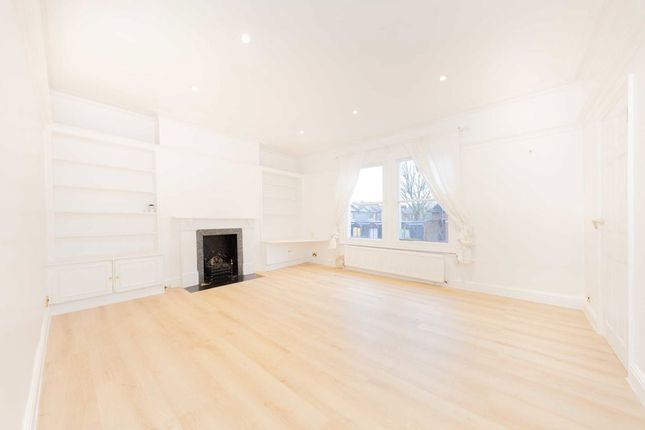 Flat C, 2, Poplar Grove, London photo 2