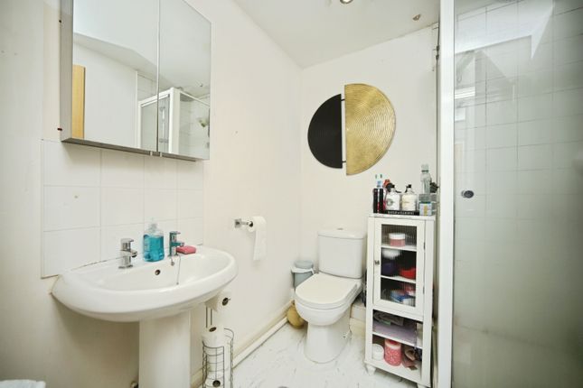 10, Mitre Court, Taunton photo 4