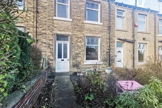 Thumbnail Terraced house to rent in Osborne Road, Birkby, Huddersfield