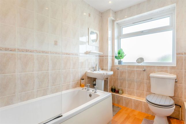 Terraced house for sale in Poplar Road, Bishops Itchington, Southam