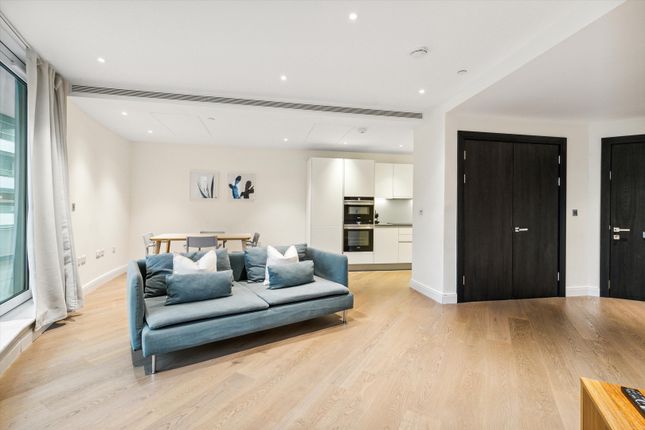 Flat for sale in Sophora House, Queenstown Road, London