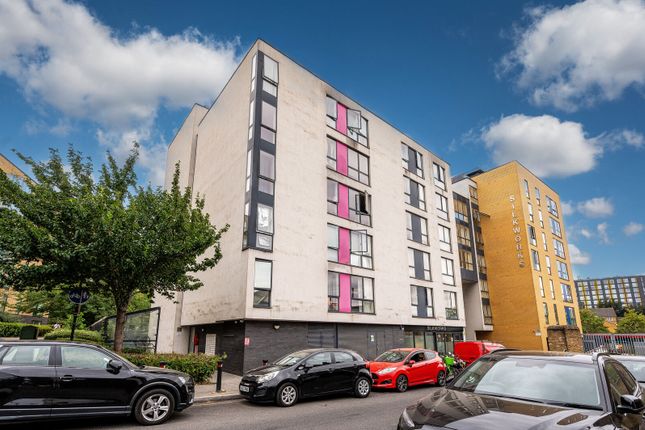 1-bed flat on Conington Road, Deptford, £280,000