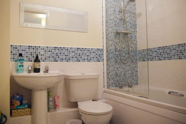 14 Pines Court, Mansfield Road, Nottingham photo 3
