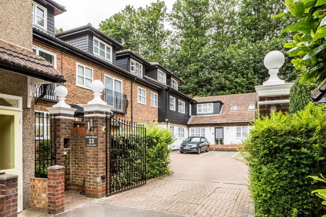 14 Welford House 23 Lansdowne Road, London photo 2