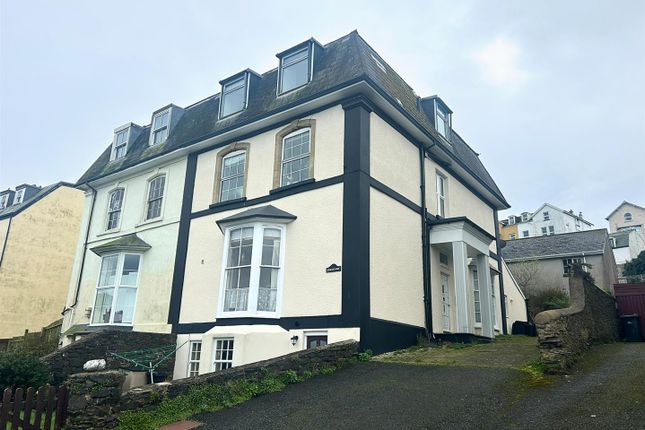 Thumbnail Flat to rent in Hostle Park, Ilfracombe