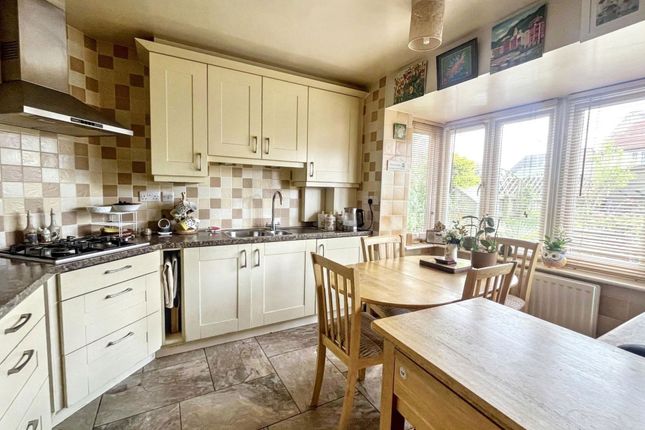 4, Cedar Court, Morpeth photo 2
