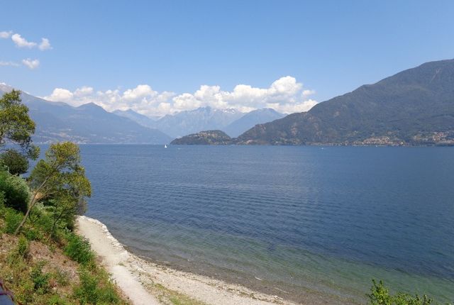 Villa for sale in Como, Lombardy, Italy