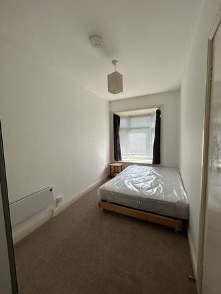 4, Brook Dene, 76 Gilnow Road Heaton Bolton photo 5