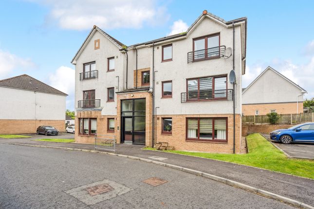 Flat to rent in Edward Place, Stepps, Glasgow