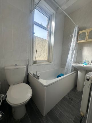 Recreation View, Leeds photo 4