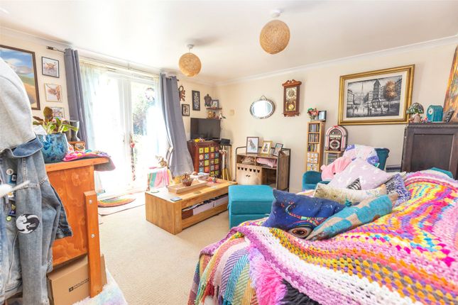 Flat 1, Brook View, 16, Harmer Close, Bristol photo 4